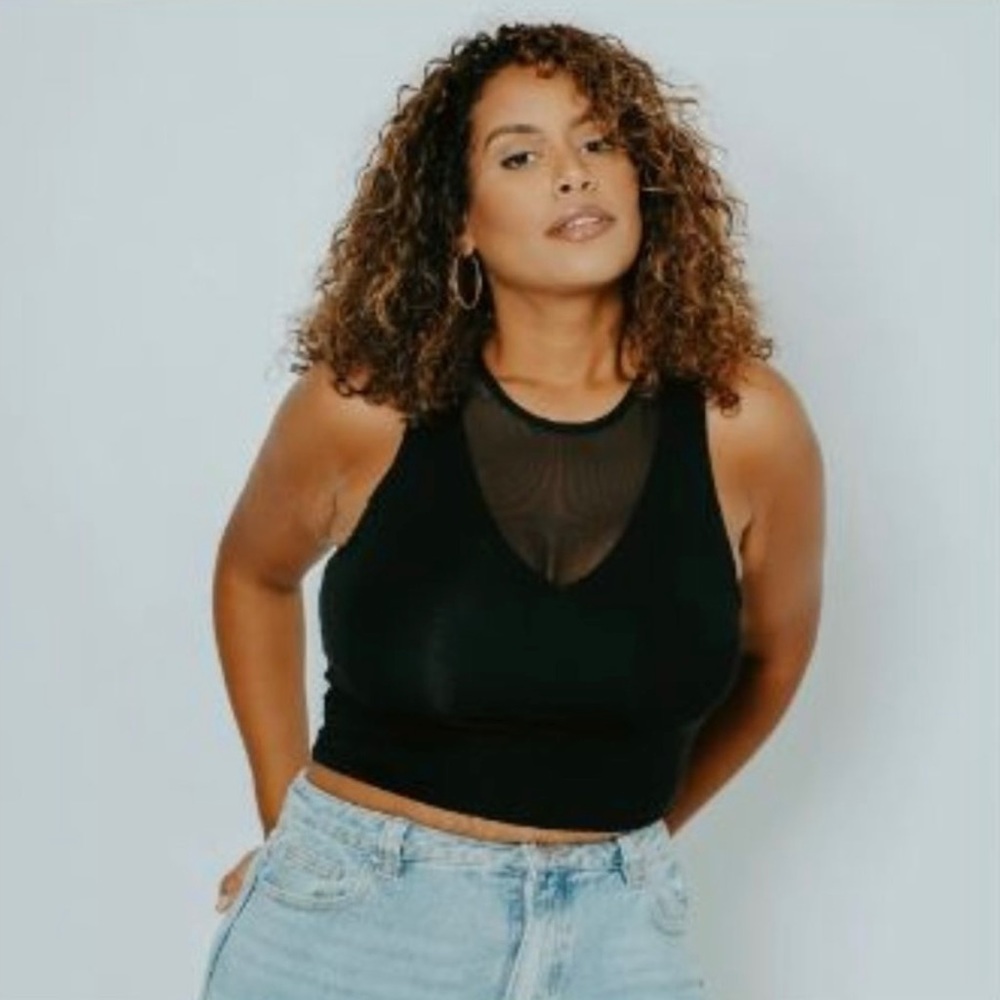 Klassy Network Mesh Crop